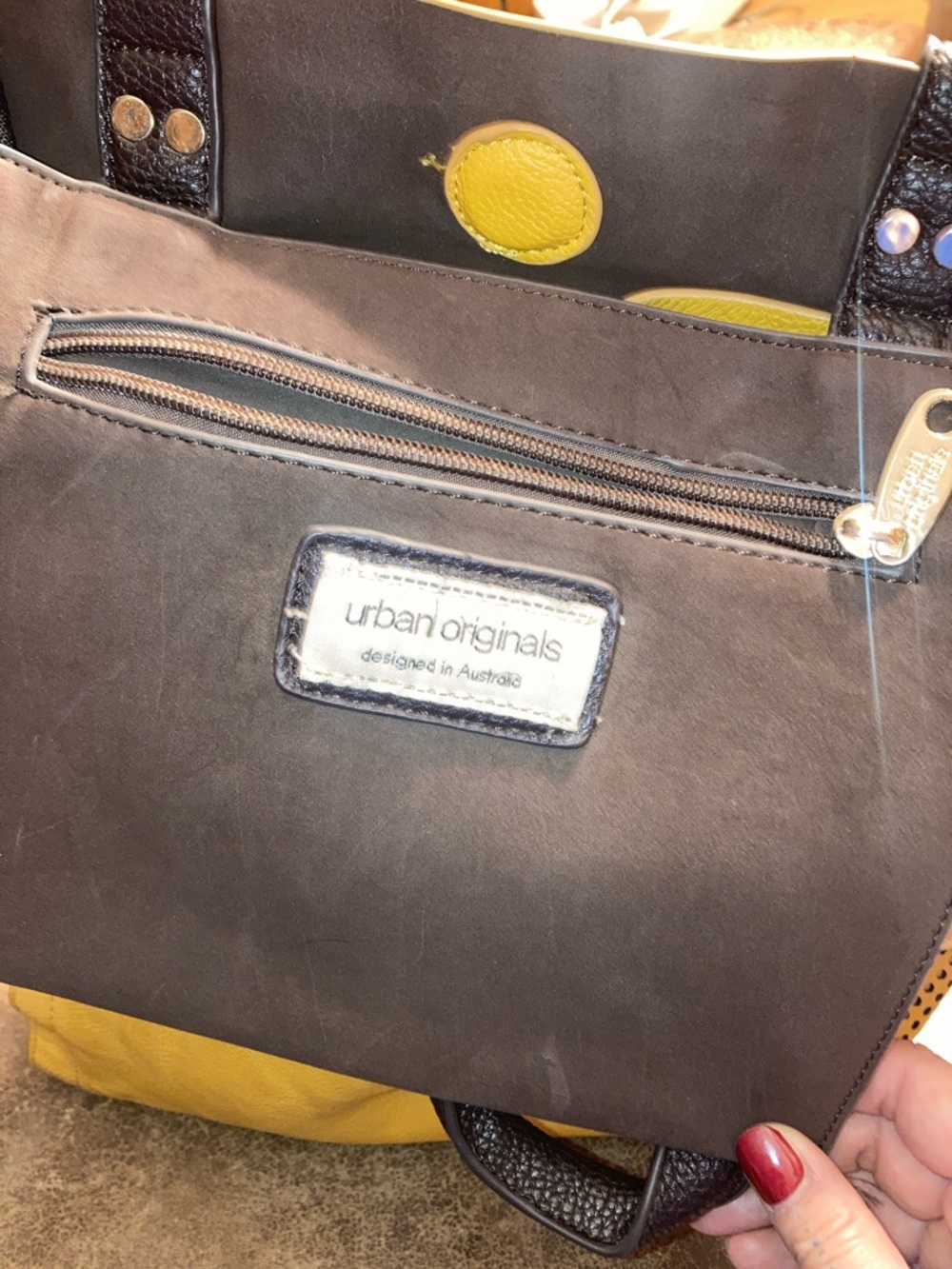 Urban Originals LARGE Yellow Leather Tote Bag with dark brown Straps - Picture 6 of 11